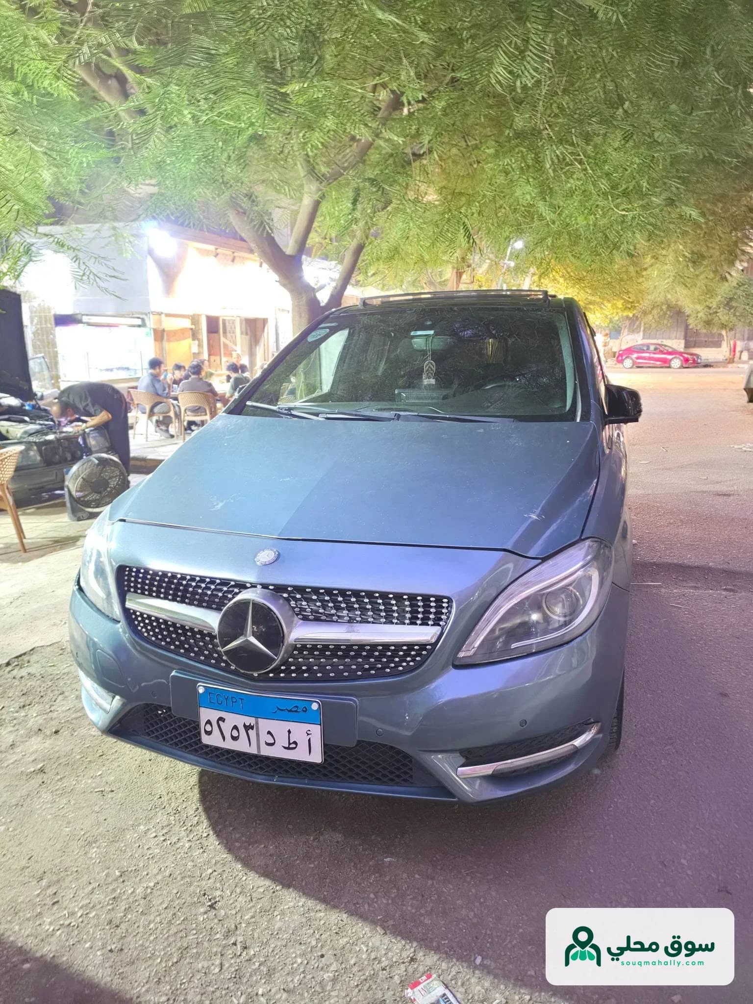 Mercedes Benz B200 Model 2013 — الصورة 1
